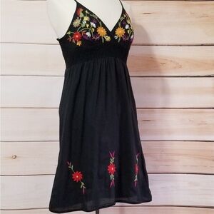 Ocean Breeze Embroidered Cotton Summer Dress M